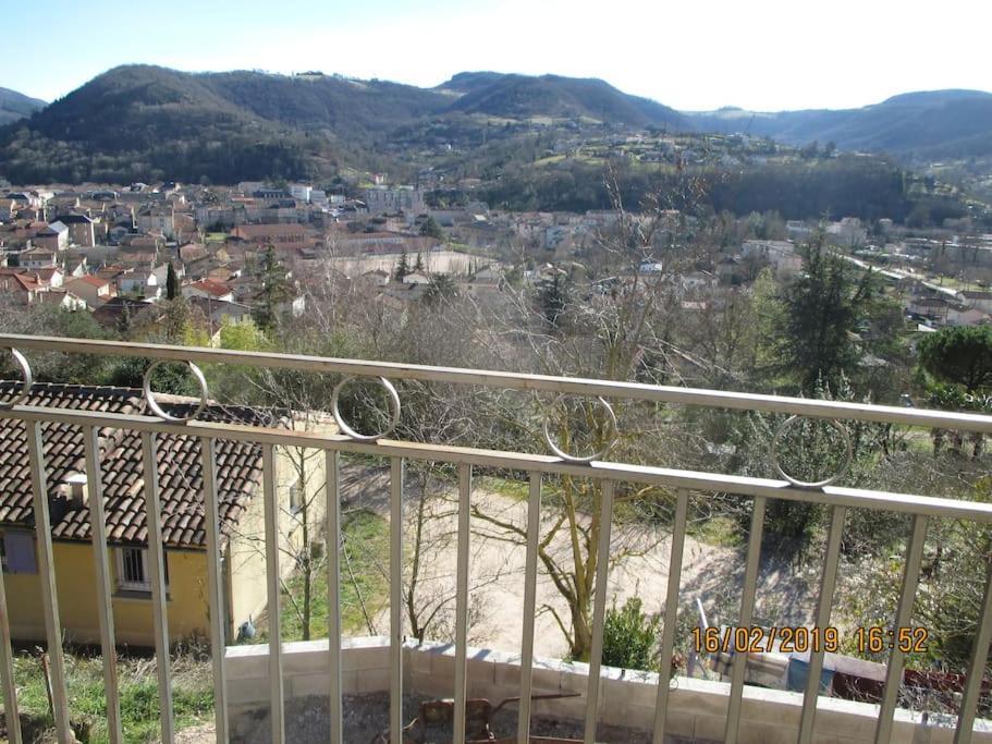 Maison De Vigne Renovee