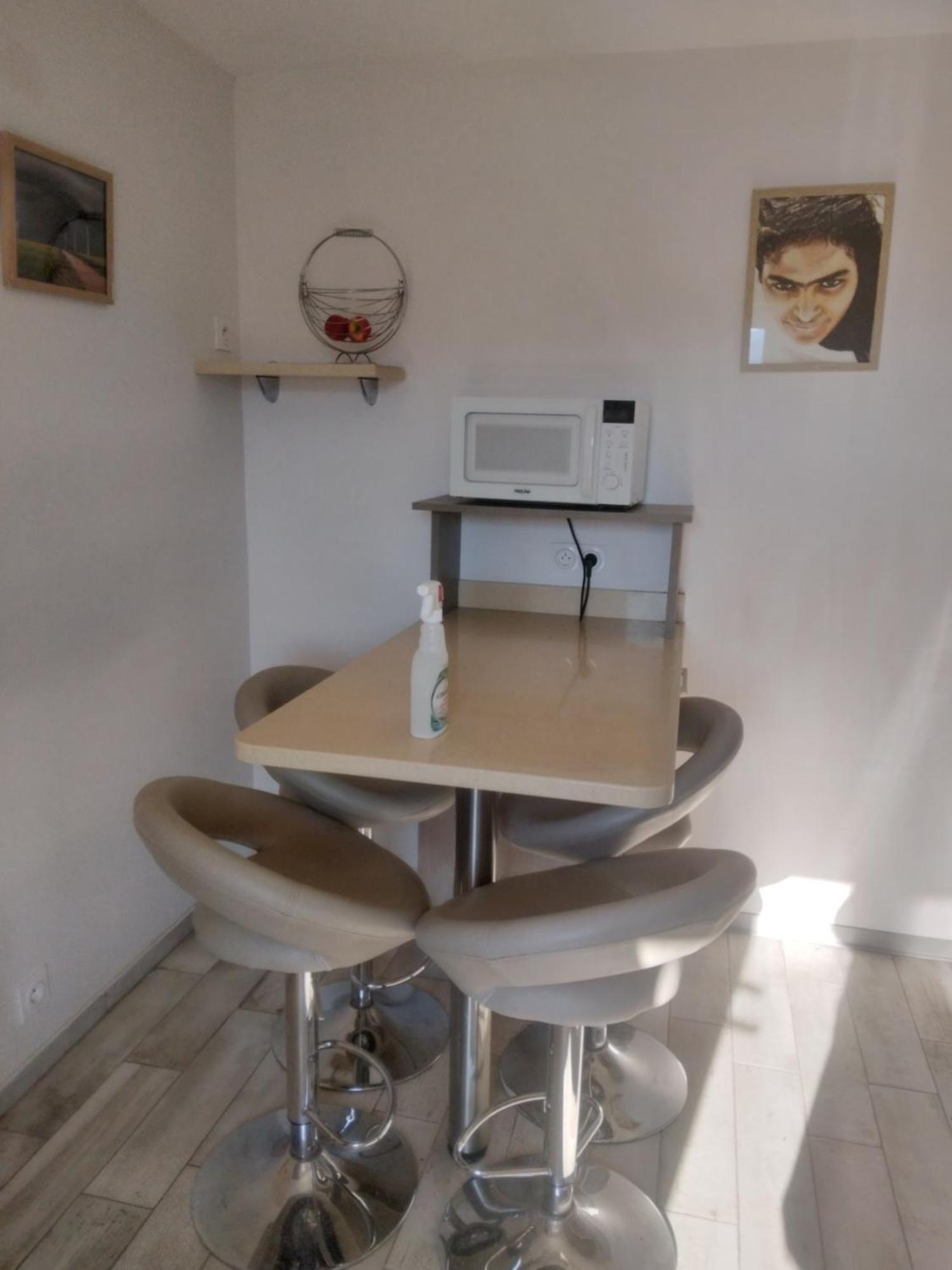 Maison De Vigne Renovee Hébergement de vacances